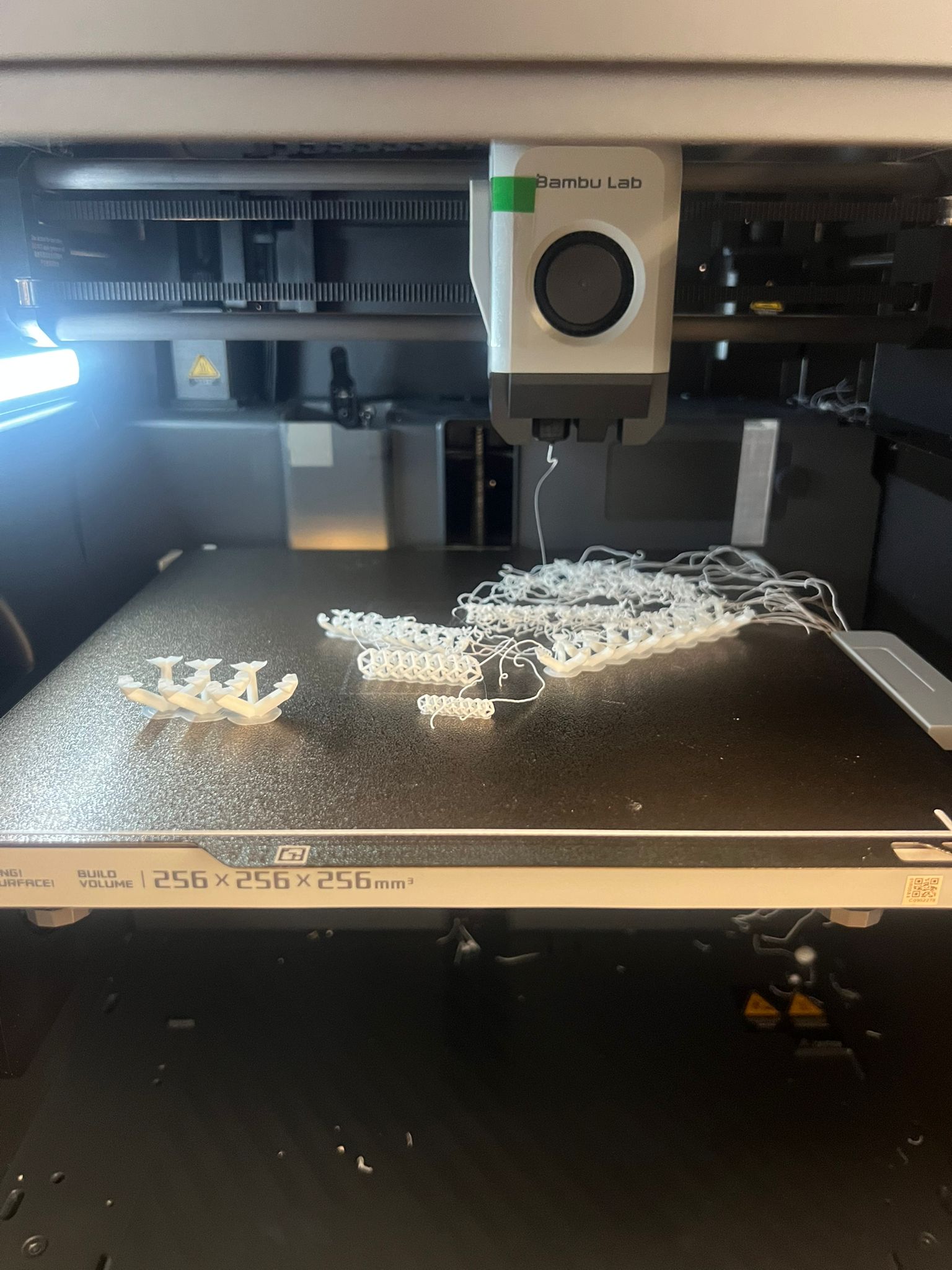 Overnight chain-mail print gone spaghetti